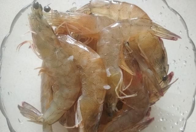 虾头变黑：虾煮好后为什么有些虾头是黑的图4