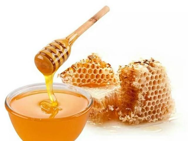 蜂蜜泡沫：蜂蜜表层有白色泡沫是坏了图4