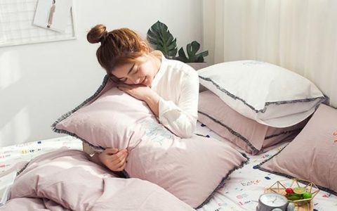 床单被套多久换一次：床上用品一般多久换洗一次