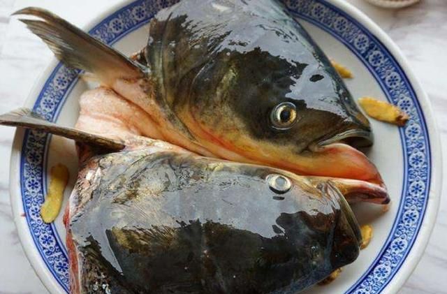 鱼头的做法,鱼头泡饭的正宗做法是怎样的图6