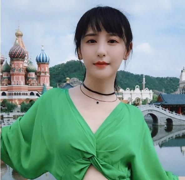 白脱是什么,女孩最吸引人的特征是什么图1