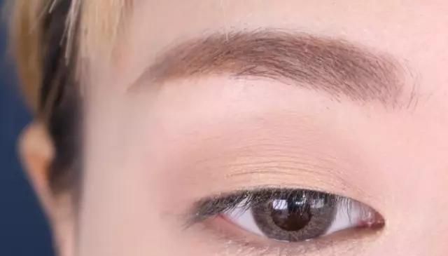 单眼皮怎么化妆,单眼皮女孩怎么化妆好看图3