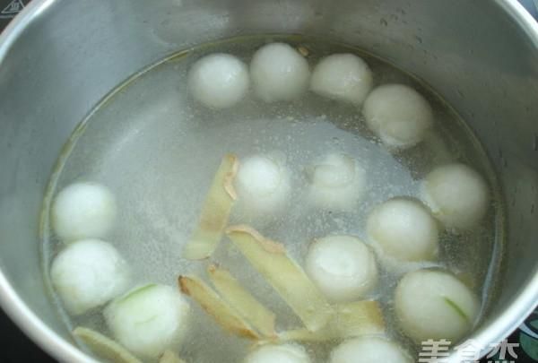 虾仁冬瓜汤：怎么样炖冬瓜汤会好喝图7