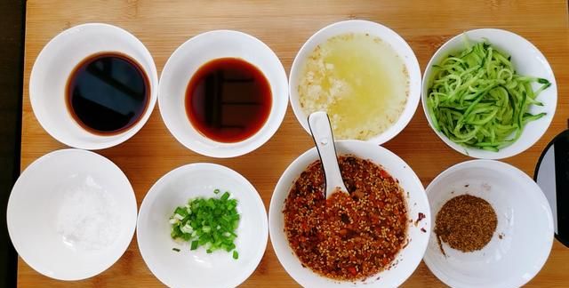 凉面怎么做好吃，凉面怎么做好吃又简单图3