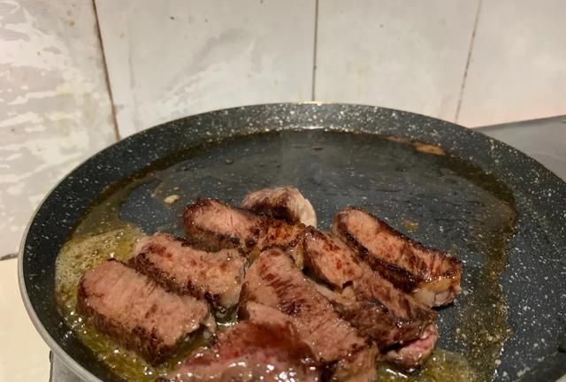 黑椒牛排的做法，黑椒牛排腌制需要哪些调料图7