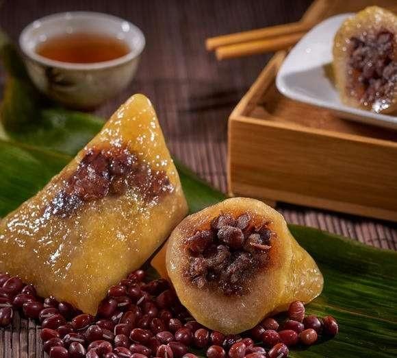 西米粽子的制作方法，西米红豆粽子的制作方法图6