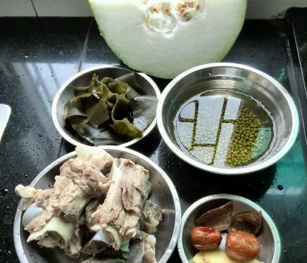 减肥冬瓜汤的做法，海带绿豆冬瓜汤的做法图6