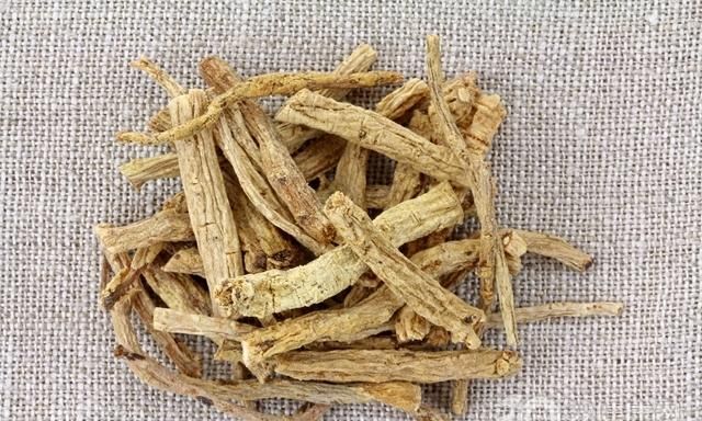 自制祛痘印面膜，美白去黄去痘印中药面膜配方图2