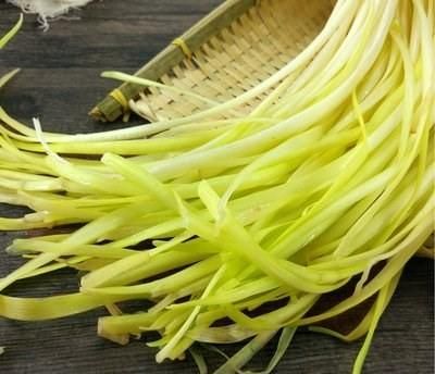 宝宝辅食制作100款，八个月的宝宝吃什么辅食好怎么做图1