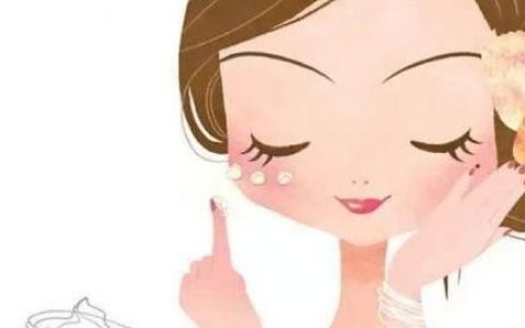 皮肤特别干燥是缺什么，皮肤干燥嘴唇干裂缺少什么维生素