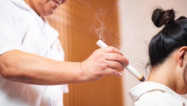 艾灸可以每天做吗，艾灸要不要每天做图1