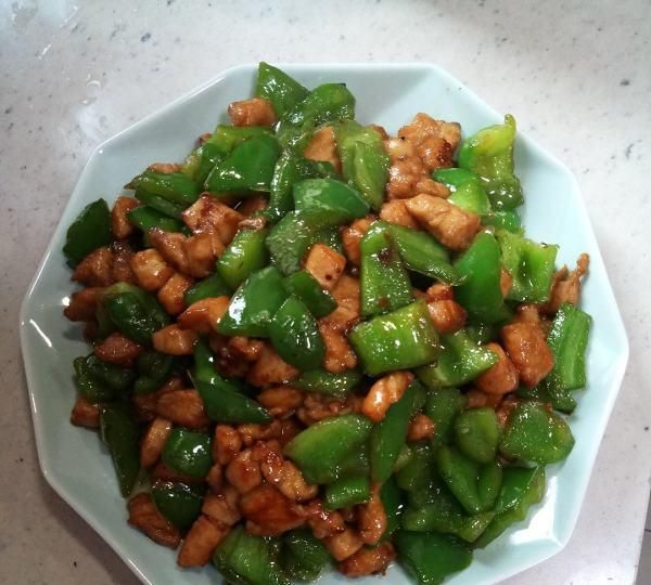 青椒炒肉可以用鸡肉吗图13