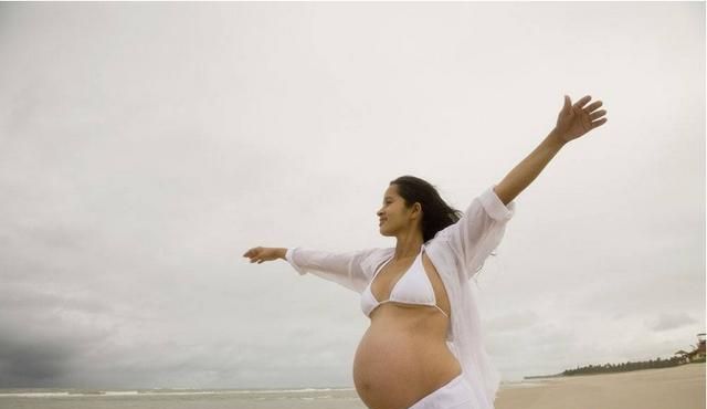 孕妇吃什么对宝宝皮肤好，怀孕晚期吃什么对孕妇和宝宝都好图1
