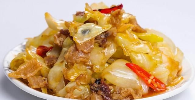 包菜炒肉，包菜粉丝炒肉的做法图3