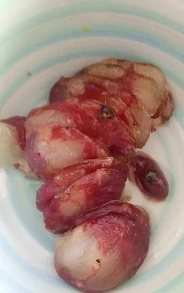 香肠煮多久能熟，香肠需要煮多久才熟图1
