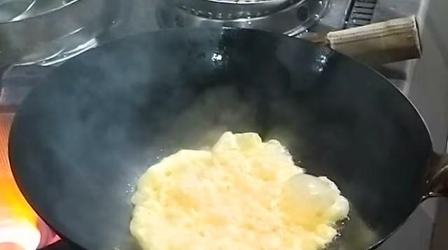 西红柿炒鸡蛋最佳做法，西红柿炒鸡蛋的做法是什么图9