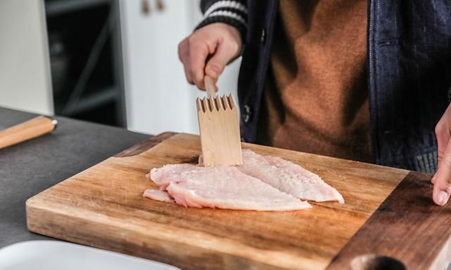 盐酥鸡的做法，盐酥鸡除了炸还能怎么做图2