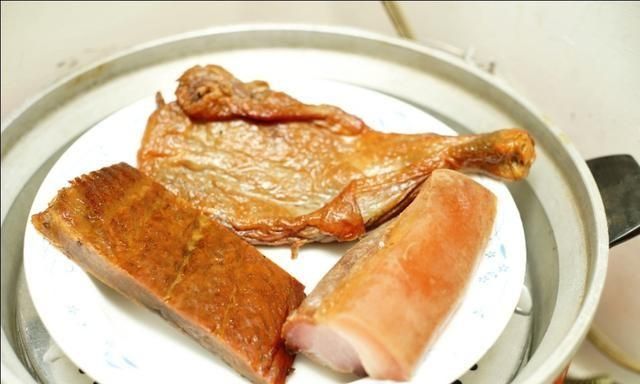 湖南腊味合蒸(腊味合蒸是什么地方的菜)图4