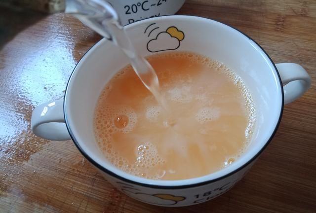 鸡蛋加糖，鸡蛋羹加糖可以凝固吗图3