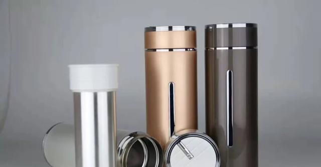 小苏打清洗杯子要泡多久图8