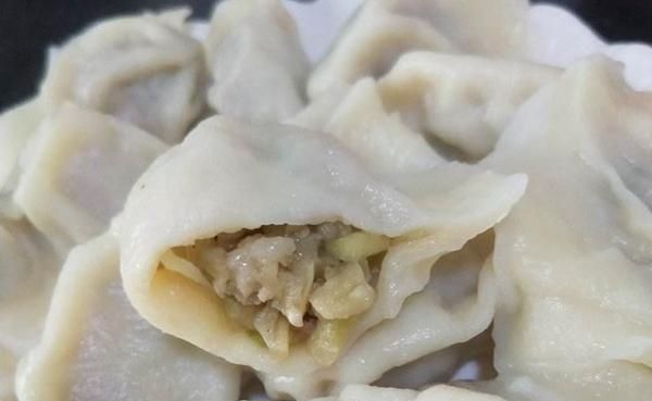 大肉馅饺子怎么调馅图1