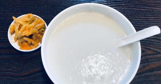 省钱大比拼，家庭主妇如何用一百块钱安排家人一周的饮食，要有荤有素报出食谱来图16