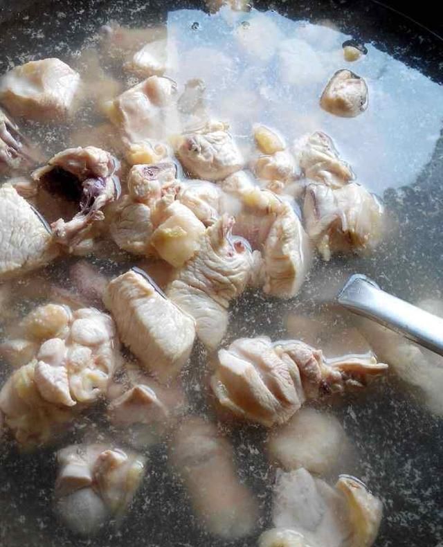 肉鸡可以做鸡汤吗图8