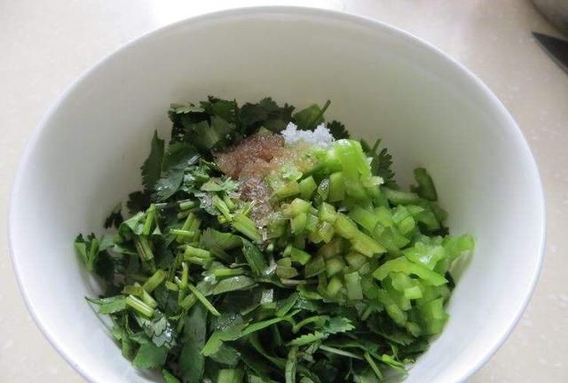 火锅蘸料的做法，火锅蘸料海鲜汁怎么调好吃图5