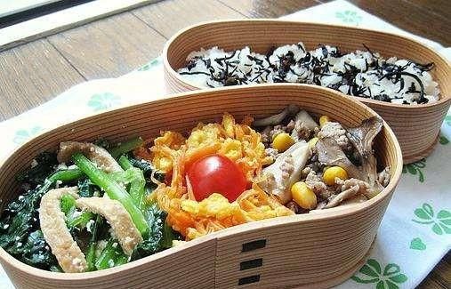 孕中期早餐怎么吃比较营养图1