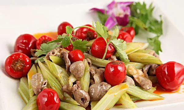 芹菜炒鸡胗，芹菜炒鸡杂怎么做才好吃图3