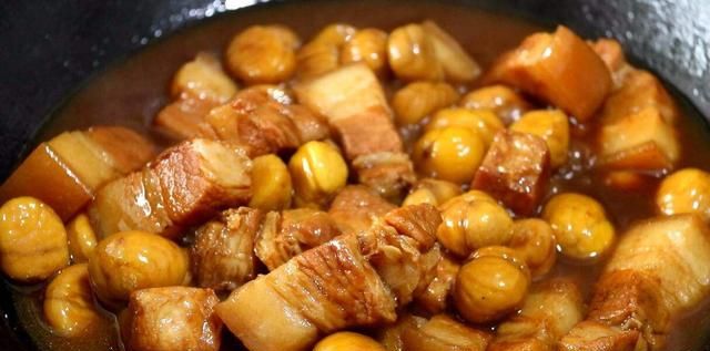板栗烧肉，板栗红烧肉怎么做步骤图3