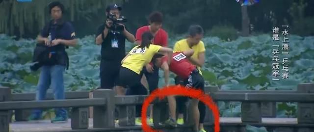 娱乐圈灵异事件，娱乐圈的恐怖事件图10