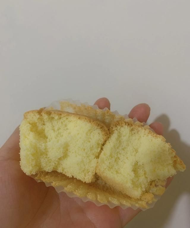 做蛋糕的面粉是什么面粉，戚风蛋糕用低筋面粉还是高筋面粉图14