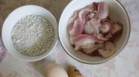 正宗四川老酥肉的做法，四川酥肉的制作方法与配料图1