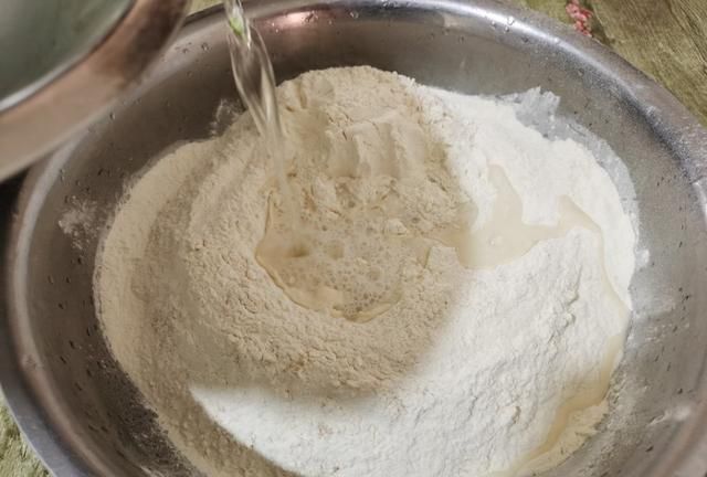 面发的不太好怎么蒸馒头图9