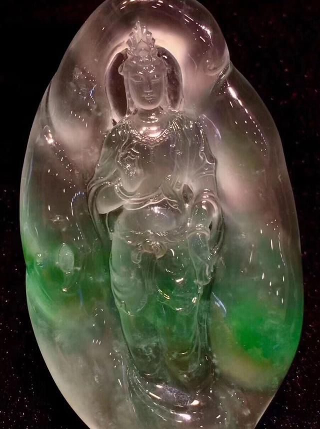 古玩人有句话，“人物雕的好不好，看手就行了”，这一招好使吗图9