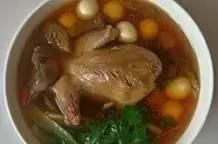 鸽子汤怎么炖好喝又营养，鸽子汤怎么炖最营养老人吃图3