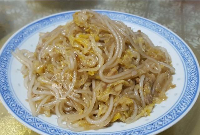 酸菜粉条的做法，酸菜粉条肉的做法步骤图12