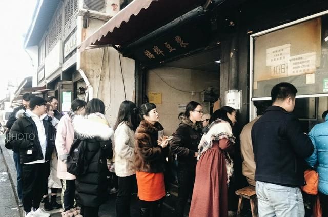 本人想开一个门面店的早餐生意，谁可以指导一下做什么早餐比较好图2