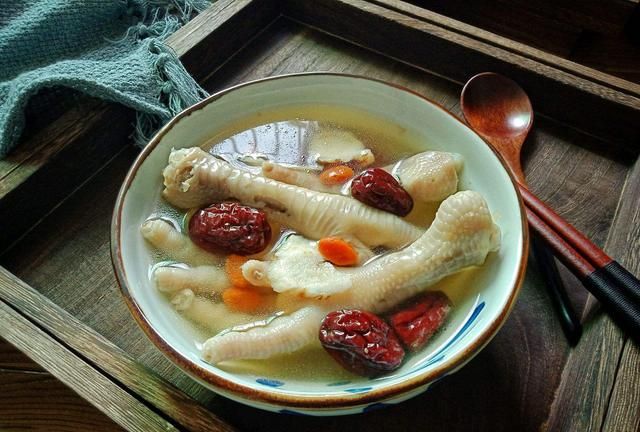 鸡脚煲汤图4