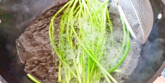 蒜苔的做法，蒜苔都有哪些好的做法窍门图5