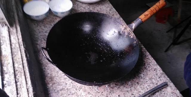 肉片莲藕汤的做法图3