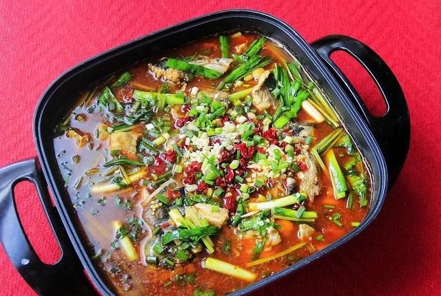 香辣鱼火锅的做法，麻辣鱼火锅底料有几种图1
