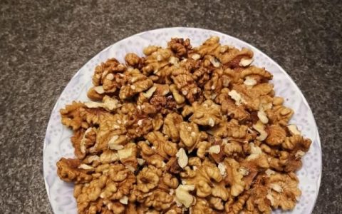 核桃仁怎么炒，大核桃仁怎么炒熟