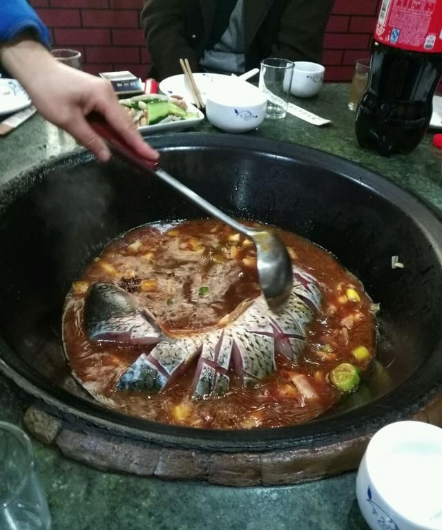 东北煮题铁锅炖鱼加盟图11