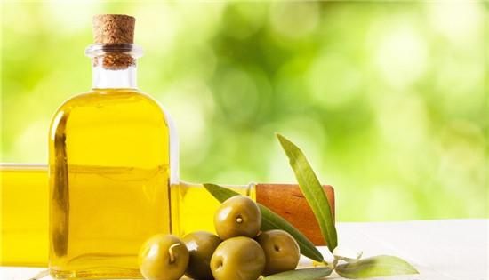 美容橄榄油和食用橄榄油有何区别食用的橄榄油可以涂抹在皮肤上吗图1