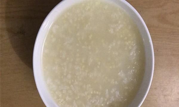 大家说说晚上都吃些什么饭大米饭，还是玉米粥，汤一类的饭图8