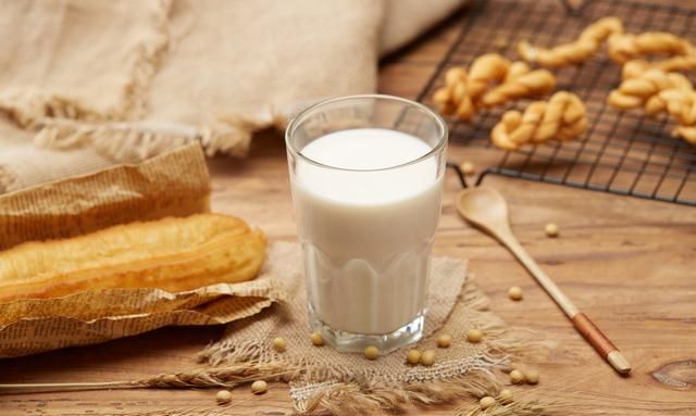 豆浆的做法，豆浆的各种吃法的做法图1