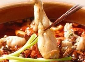 田鸡的营养价值，青蛙肉的营养价值及功效与作用图4