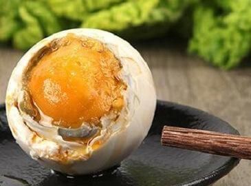 咸鸭蛋怎么吃，咸鸭蛋的吃法有哪些图9
